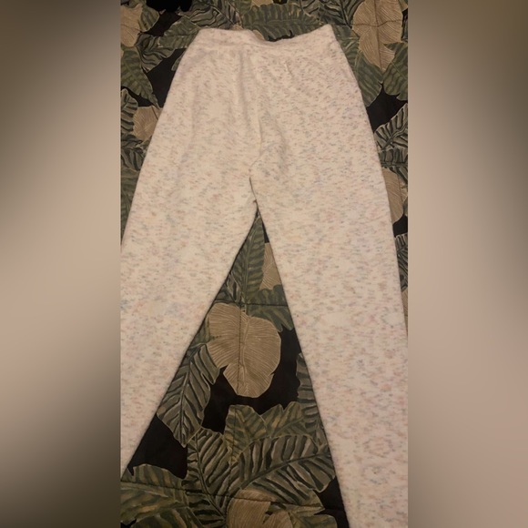 Grey dotted joggers - Picture 2 of 3